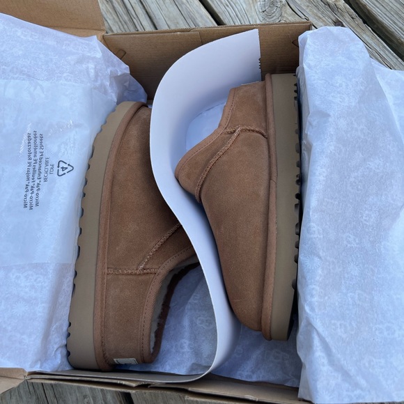 Ugg classic slipper - Picture 7 of 11